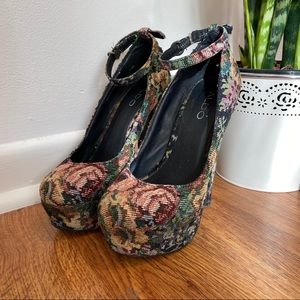Floral 5,1/2 Vintage style pumps
